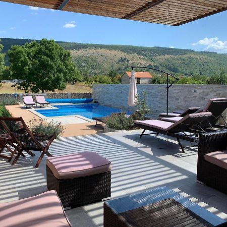 Kameni Dvori Villa Donji Prolozac Bagian luar foto