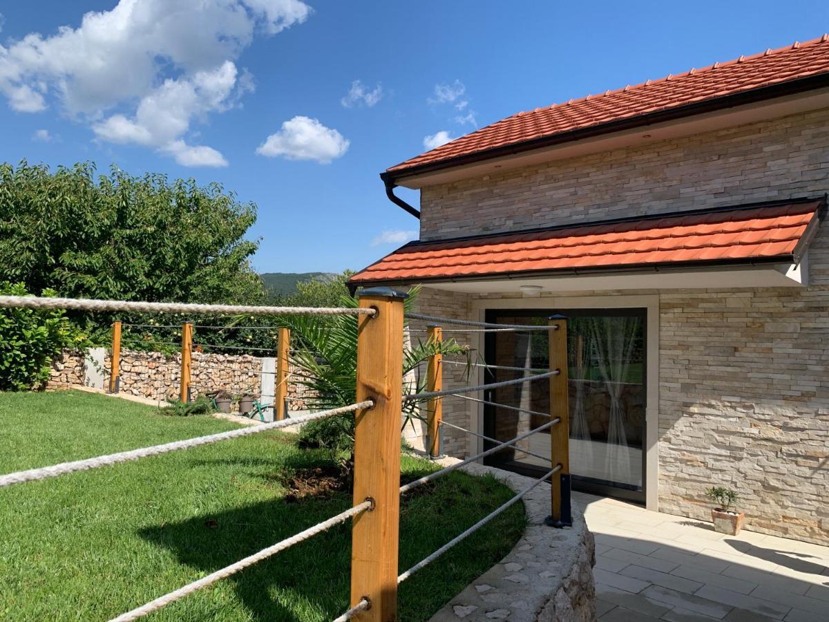 Kameni Dvori Villa Donji Prolozac Bagian luar foto